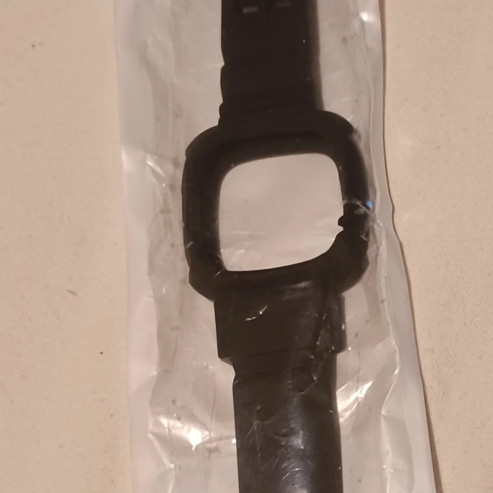 Fitbit Versa 3 black silicone wristband New
